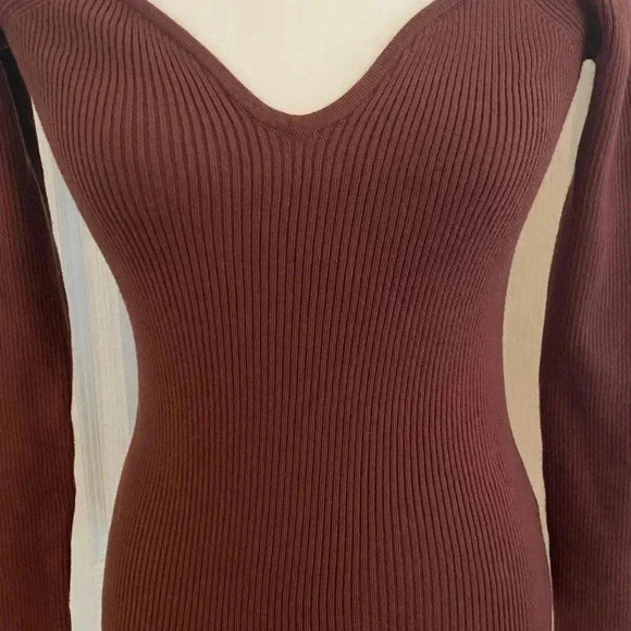 Catherine Malandrino Brown Sweetheart Neckline Sweater - Picture 8 of 8